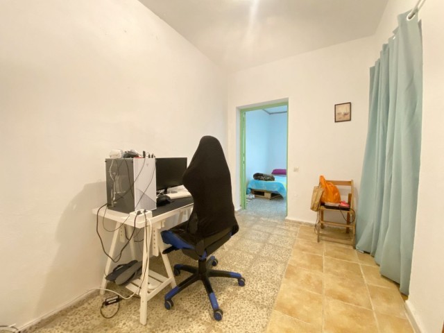 Adosado con 7 Dormitorios  en Marbella