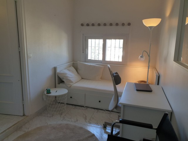 4 Bedrooms Apartment in Benalmadena