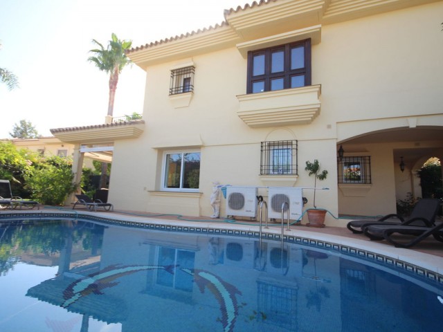 3 Bedrooms Villa in Riviera del Sol