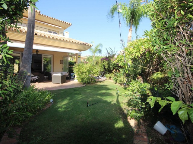 3 Bedrooms Villa in Riviera del Sol