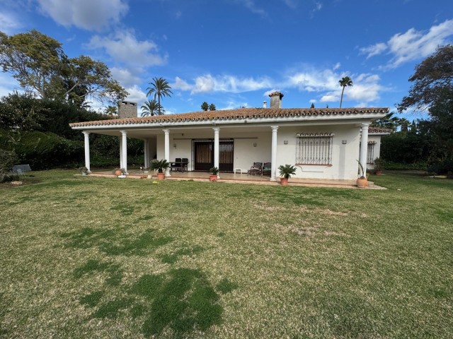 Villa, Estepona
