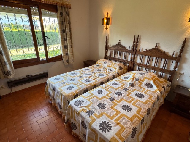 3 Soveroms Villa i Estepona