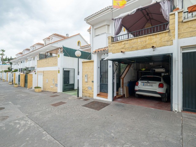 Maison mitoyenne, Sierrezuela, R5346118
