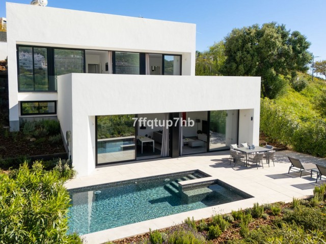 Villa, Estepona
