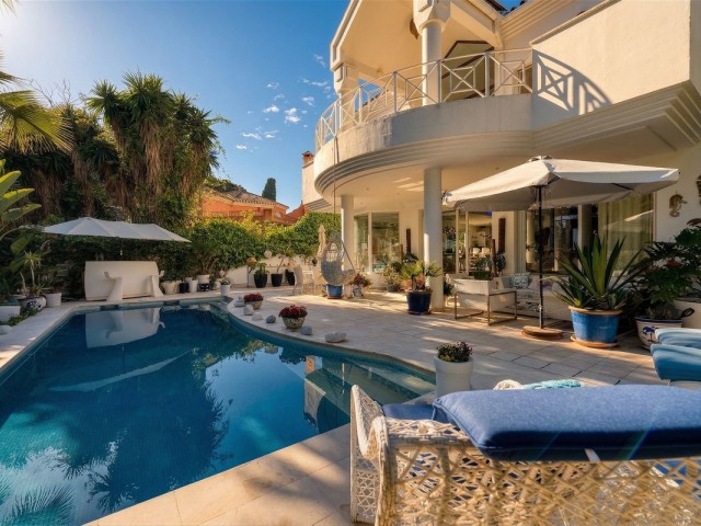 Villa avec 3 Chambres  à New Golden Mile