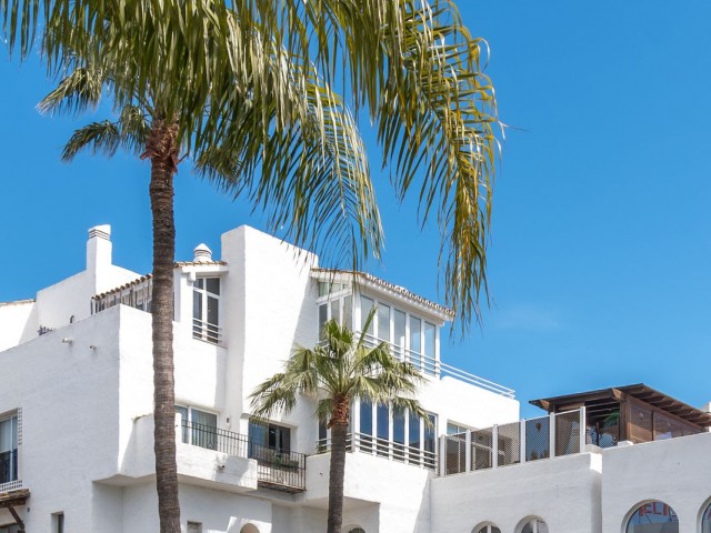 4 Schlafzimmer Apartment in Puerto Banús