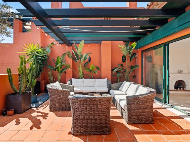 Penthouse in Calahonda