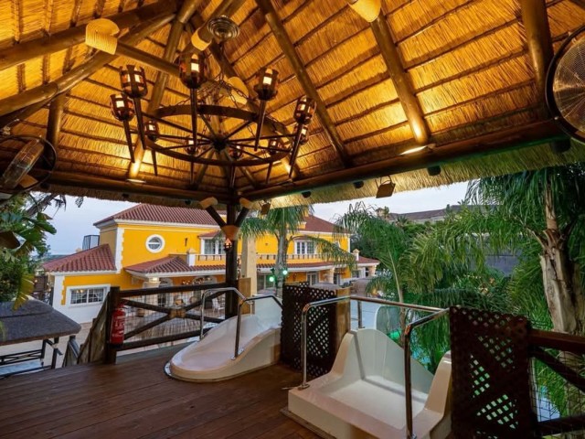 7 Makuuhuoneen Huvila Sotogrande Alto