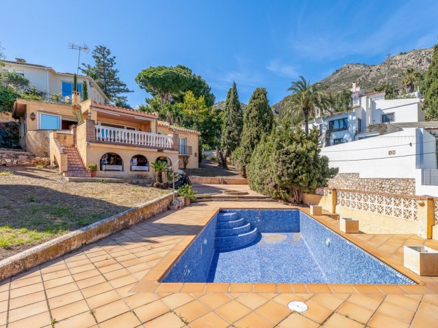 3 Bedrooms Villa in Benalmadena