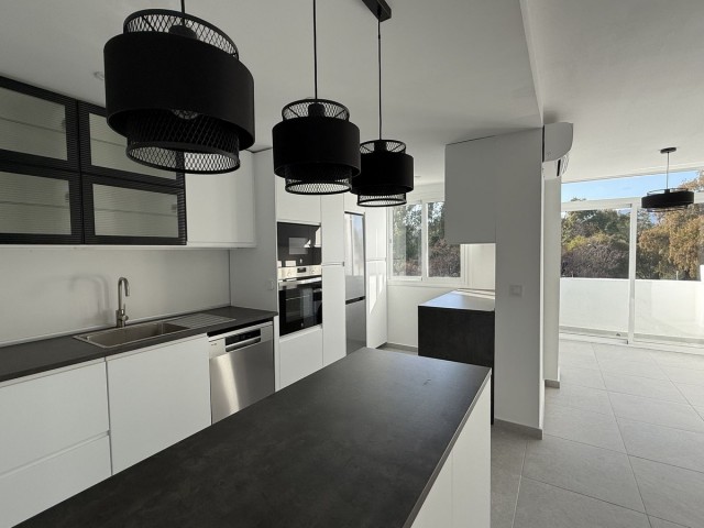 3 Schlafzimmer Apartment in Elviria