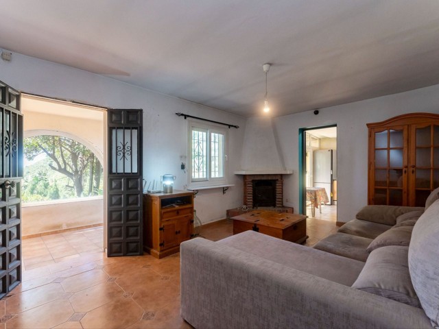 2 Schlafzimmer Villa in Ojén