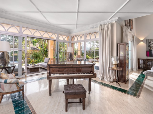 5 Schlafzimmer Villa in San Roque Club