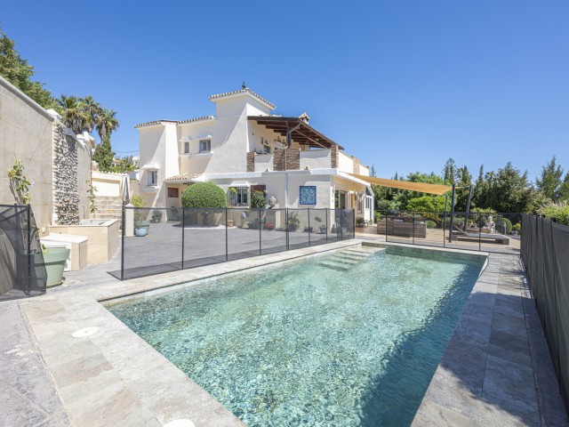 Villa, Estepona