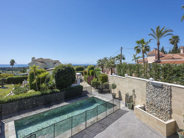 6 Schlafzimmer Villa in Estepona