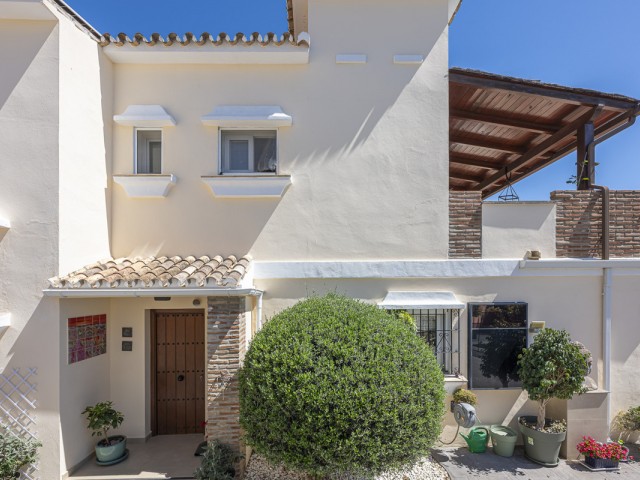 6 Schlafzimmer Villa in Estepona