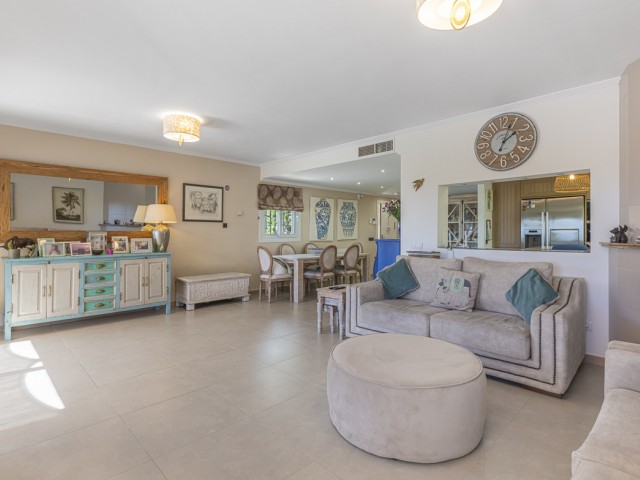 6 Schlafzimmer Villa in Estepona