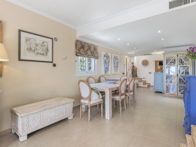 6 Schlafzimmer Villa in Estepona