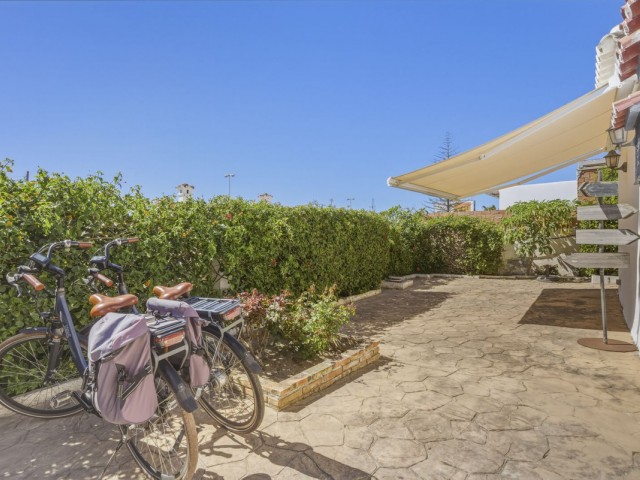 Villa, El Chaparral, R5351326