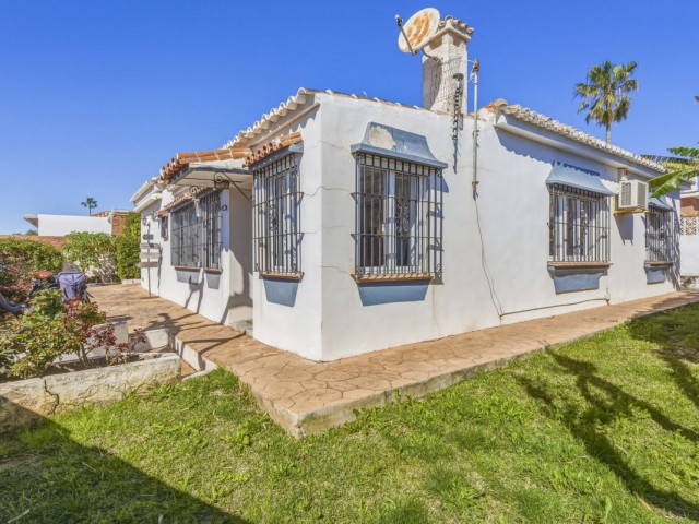 Villa, El Chaparral, R5351326