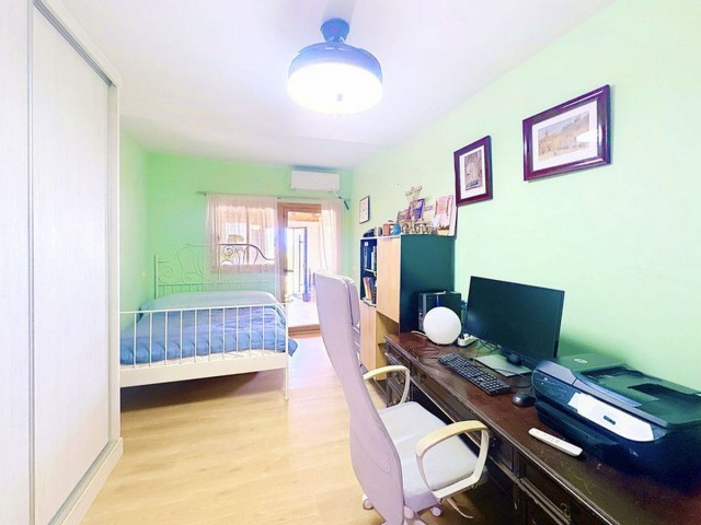 3 Schlafzimmer Villa in Estepona
