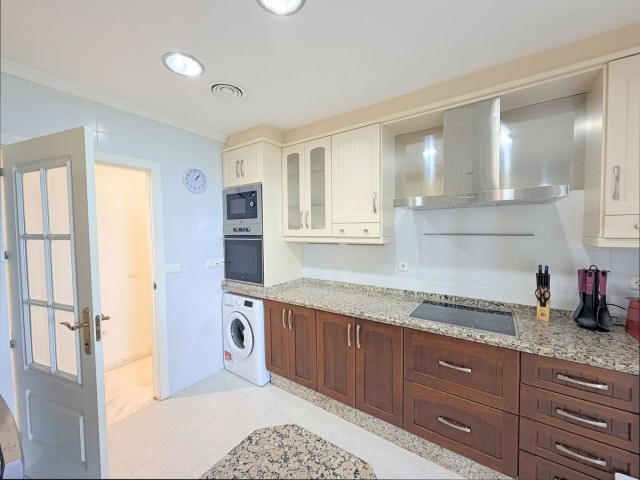 Appartement avec 3 Chambres  à La Duquesa
