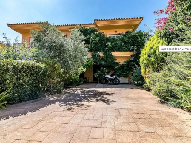 4 Bedrooms Villa in Riviera del Sol