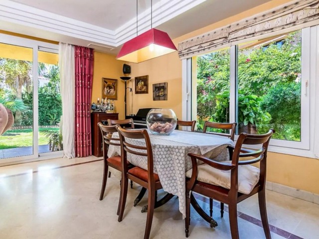 4 Bedrooms Villa in Riviera del Sol