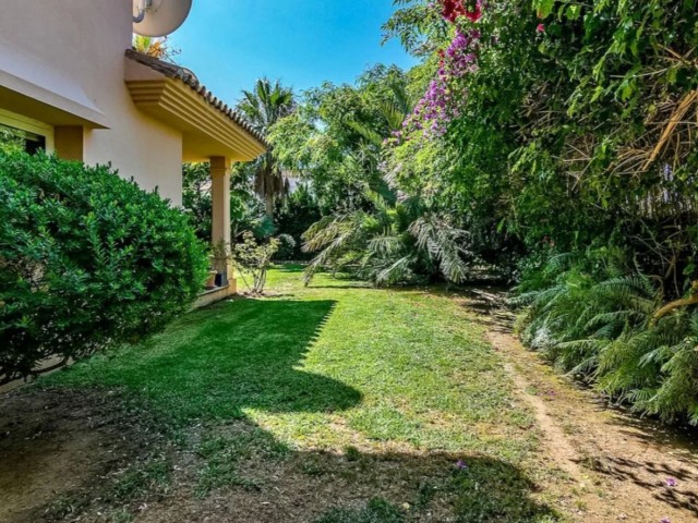 4 Bedrooms Villa in Riviera del Sol