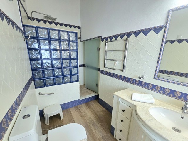 2 Bedrooms Villa in Mijas