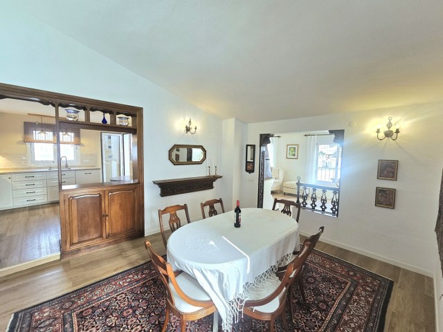 2 Bedrooms Villa in Mijas