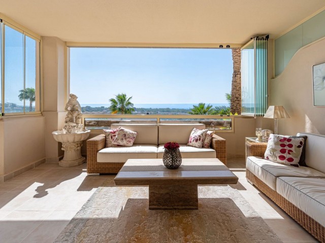 Apartment, El Paraiso, R5353381