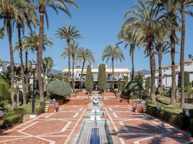 Townhouse New Golden Mile - R5317327