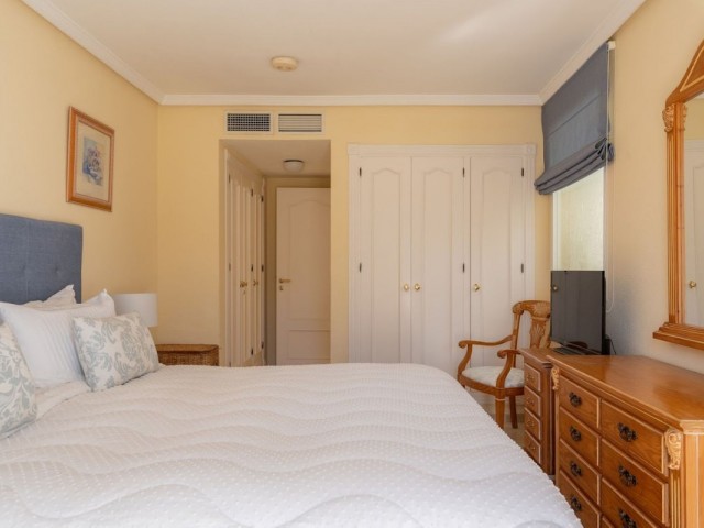 4 Bedrooms Townhouse in New Golden Mile