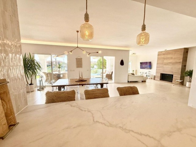 3 Bedrooms Villa in Riviera del Sol