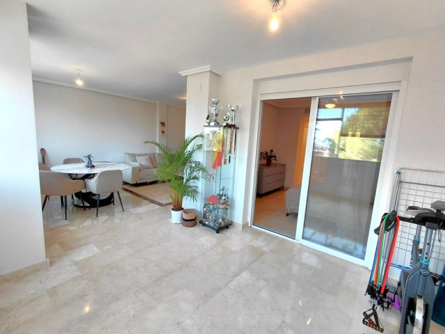 Apartment, Nagüeles, R5353675