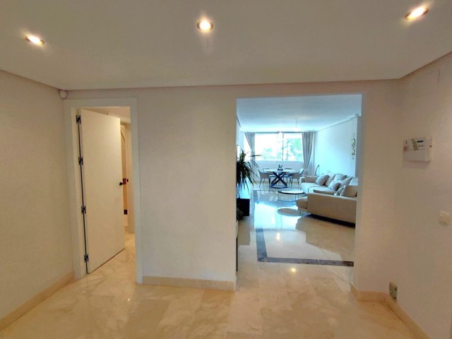 Appartement avec 2 Chambres  à Nagüeles