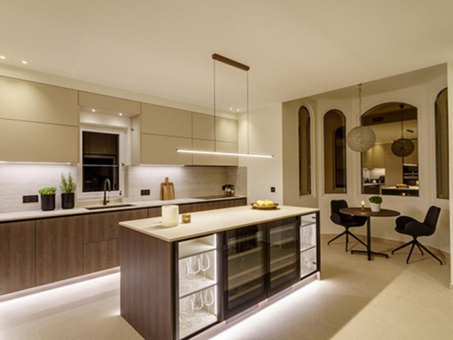 6 Schlafzimmer Villa in Nueva Andalucía