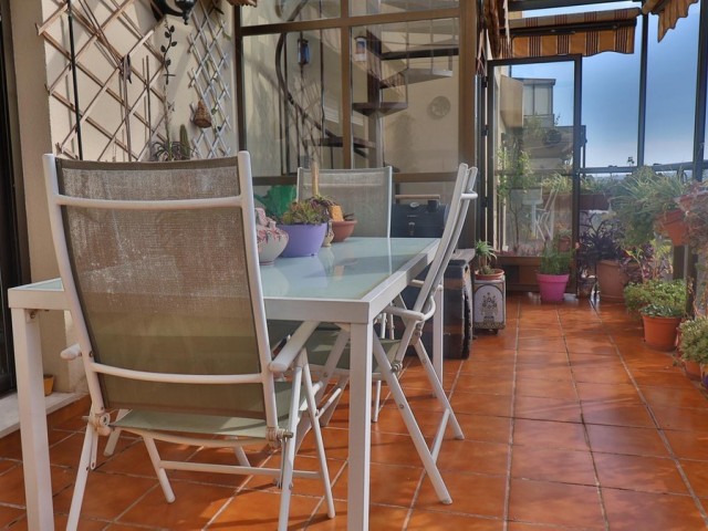 Apartamento con 3 Dormitorios  en Málaga
