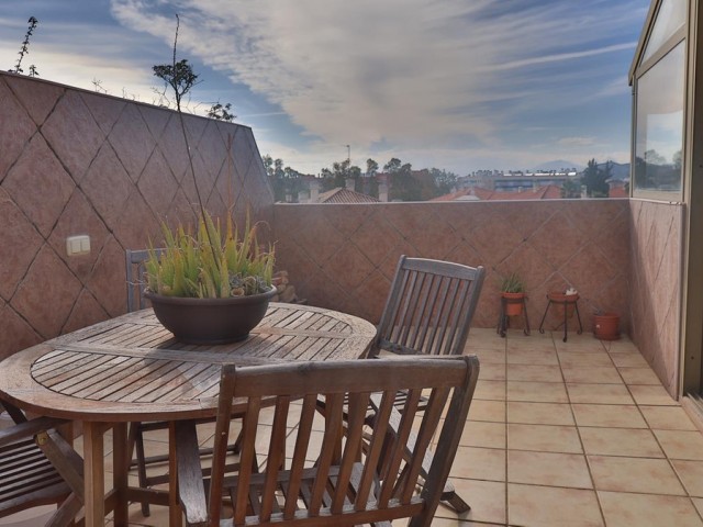 Apartamento con 3 Dormitorios  en Málaga