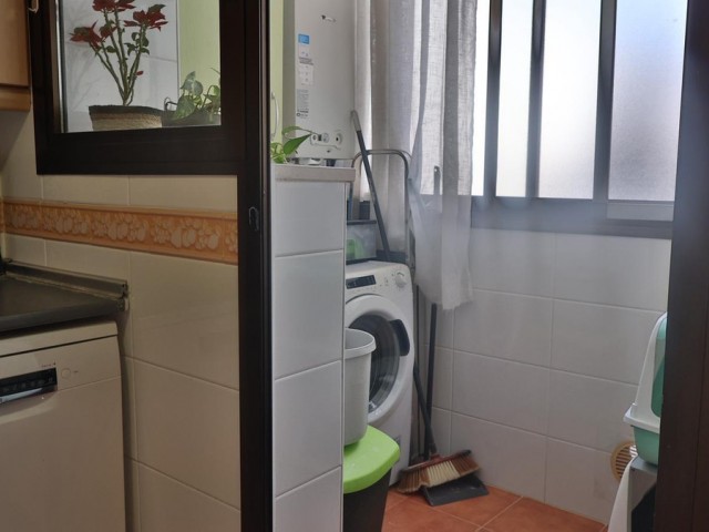 Apartamento con 3 Dormitorios  en Málaga