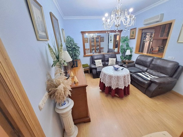 Appartement avec 4 Chambres  à Fuengirola