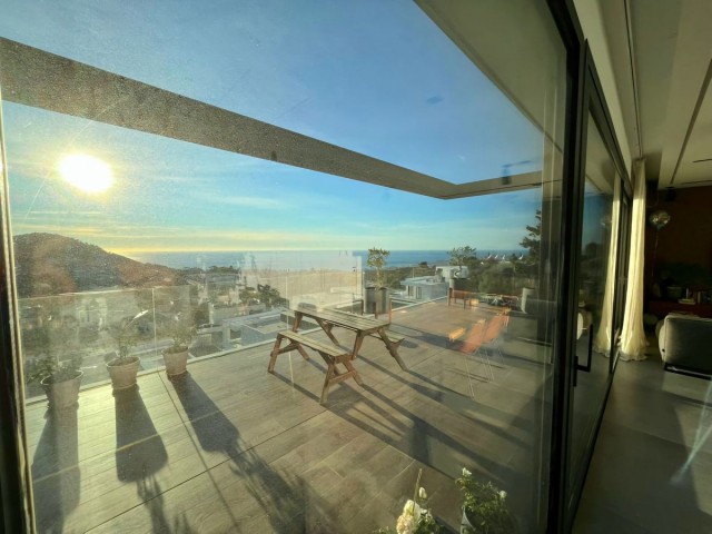 5 Makuuhuoneen Huvila Mijas