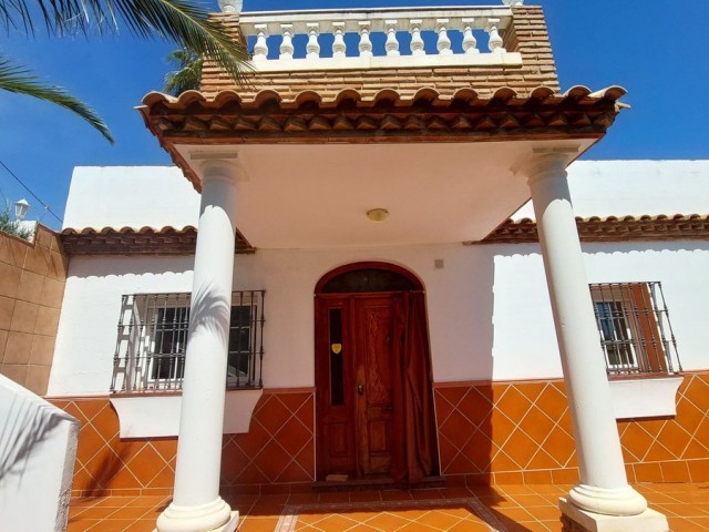 5 Makuuhuoneen Huvila Mijas