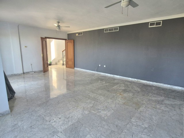 Villa avec 3 Chambres  à Alhaurin Golf