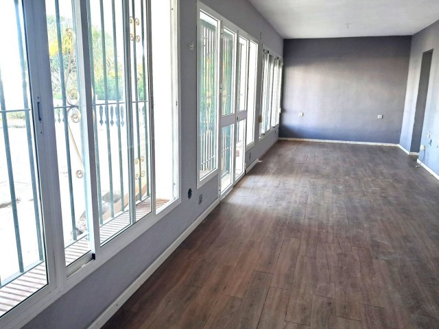 5 Schlafzimmer Villa in Estepona