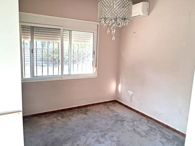 5 Schlafzimmer Villa in Estepona