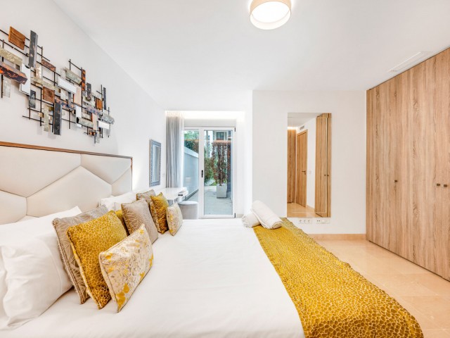 3 Bedrooms Apartment in Puerto Banús