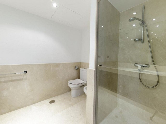 2 Bedrooms Apartment in Puerto Banús