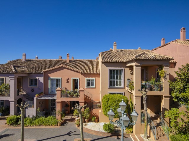 Huoneisto, Monte Halcones, R5351665
