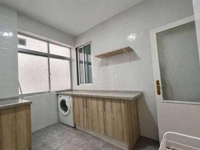 4 Bedrooms Apartment in Málaga